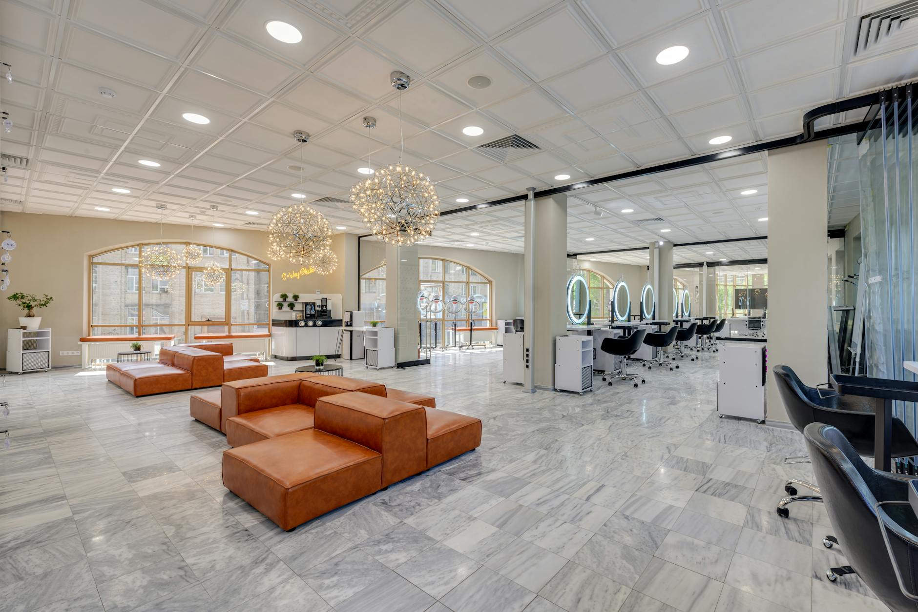 Salon Glamour — moderner Friseursalon in Graz